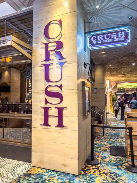 crush restaurant mgm grand.